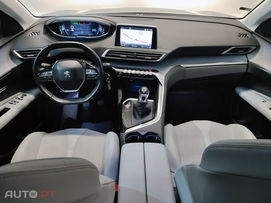 Peugeot 3008 HDI PREMIUM