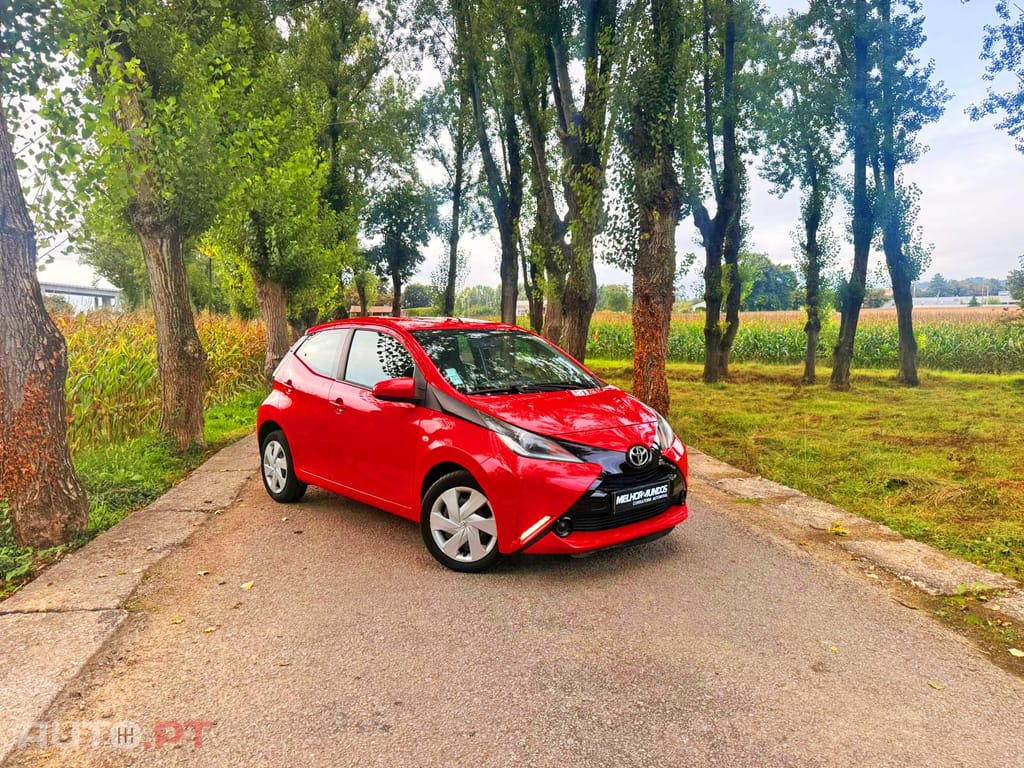 Toyota Aygo 1.0 X-Play+AC+X-Touch