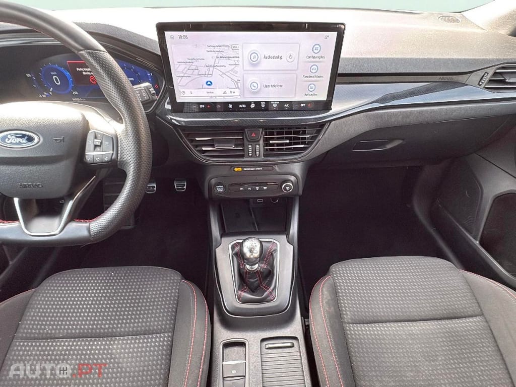 Ford Focus 1.0 EcoBoost MHEV ST-Line