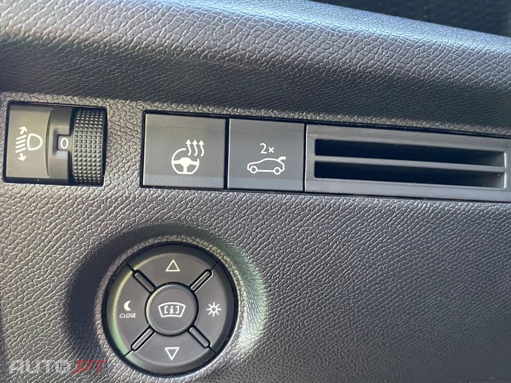 Citroen C4 X Shine Pack