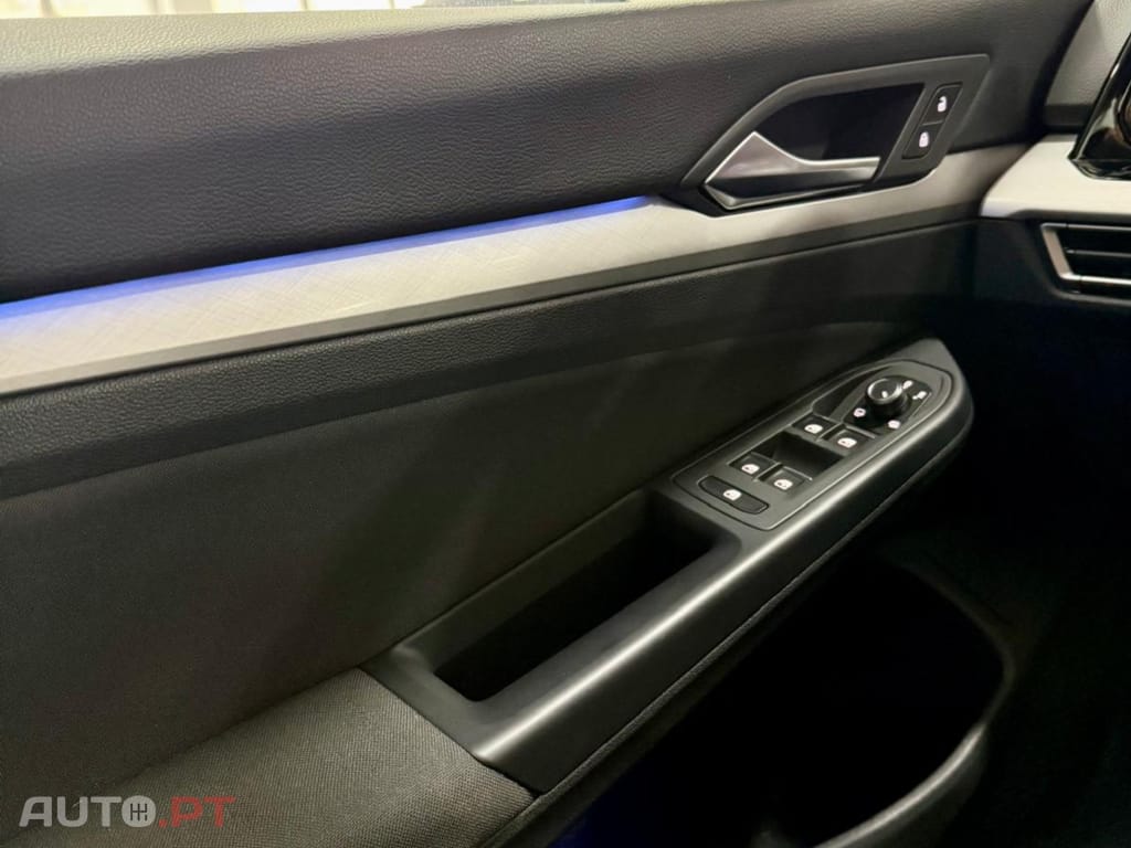 Volkswagen Golf 2.0 TDI Conceptline