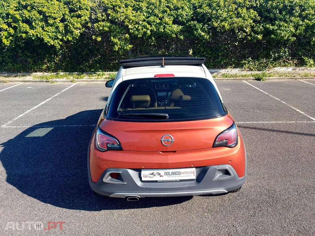 Opel Adam 1.0 T Rocks