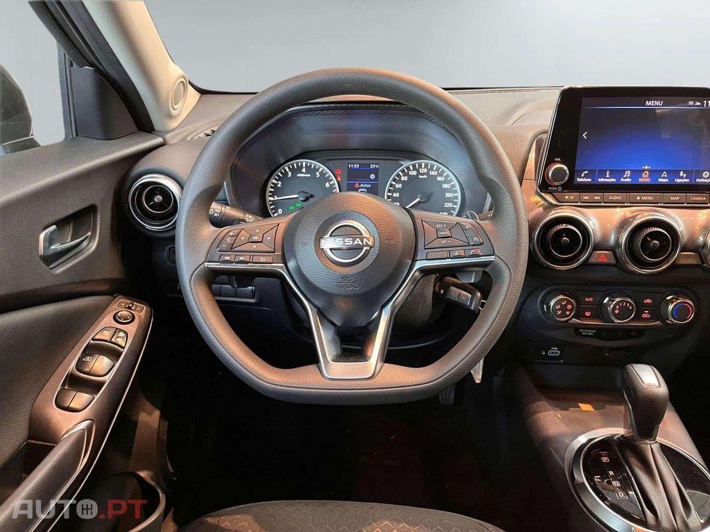 Nissan Juke 1.0 DIG-T ACENTA DCT + LED 
