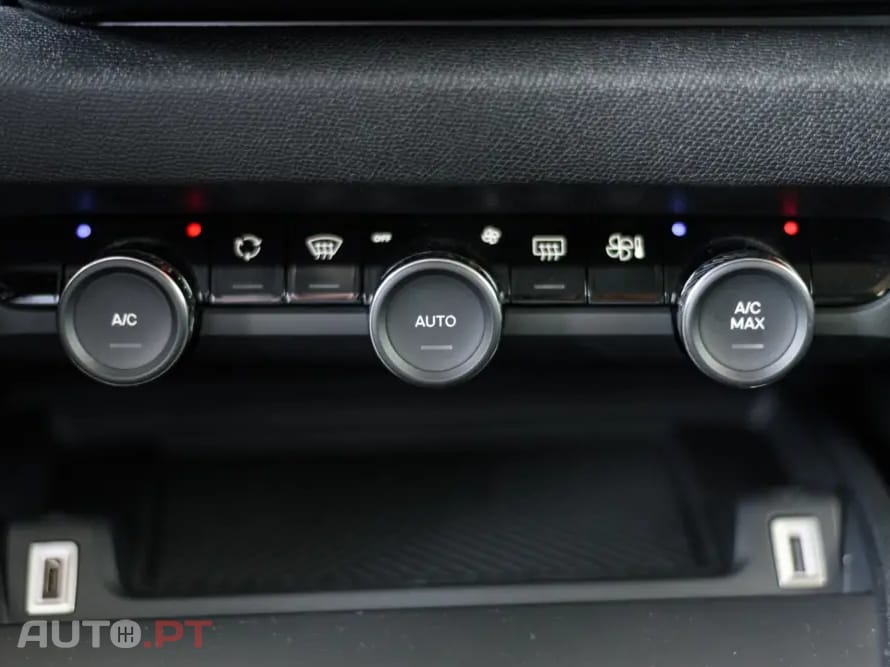 Citroen e-C4 50 kWh Autonomia Conforto Plus