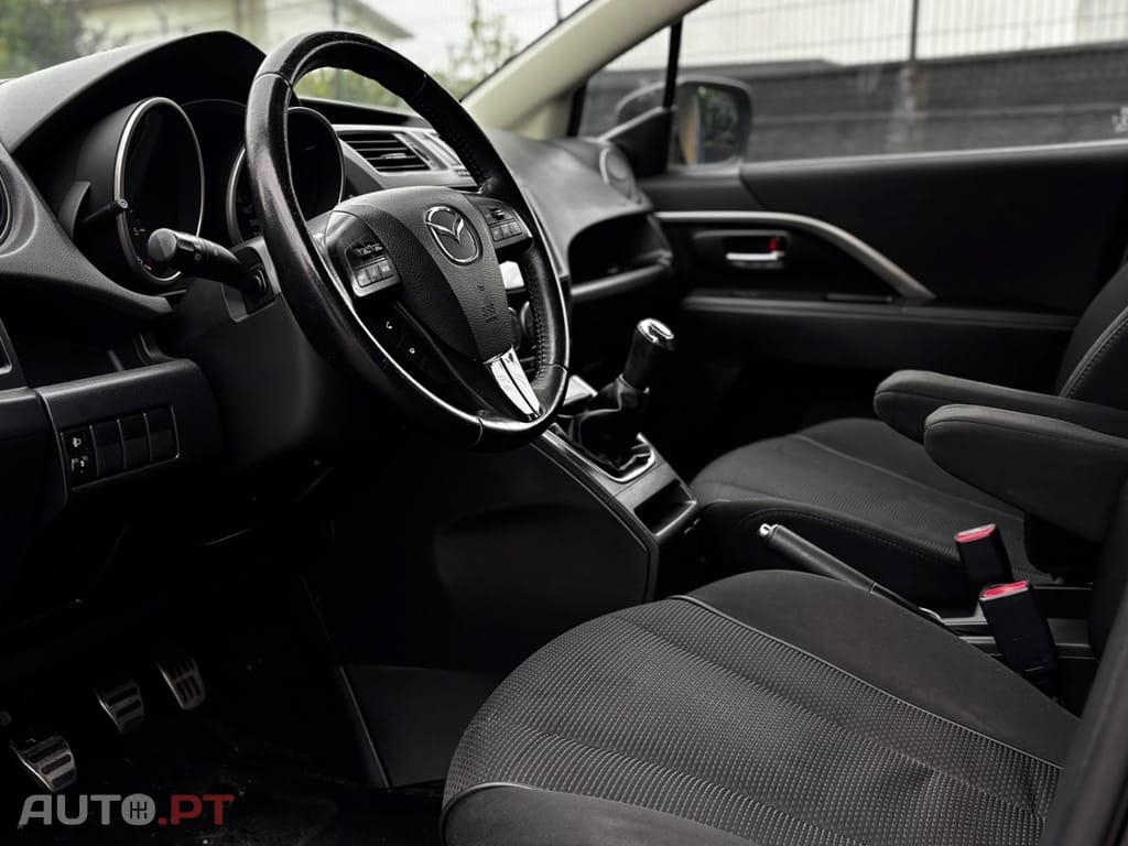 Mazda 5 MZR-CD 1.6 Superior Wagon