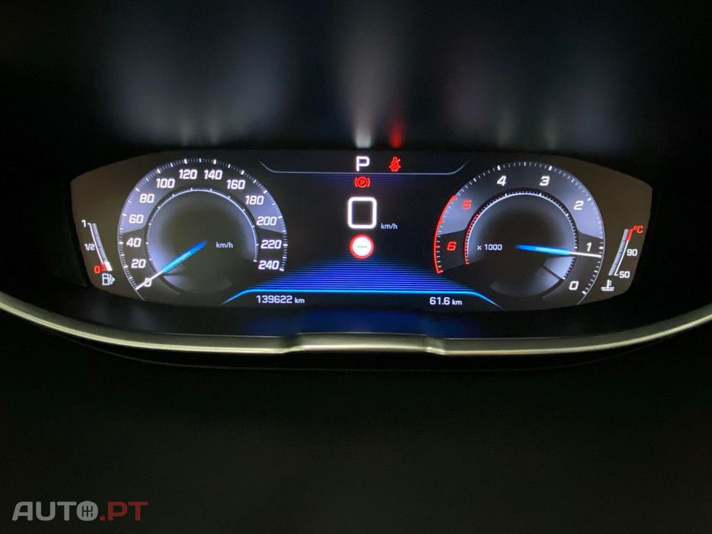 Peugeot 5008 1.5 BlueHDi Crossway EAT8