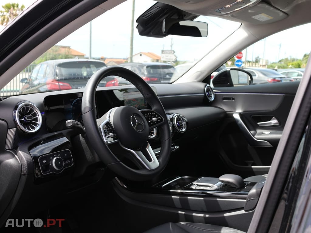 Mercedes-Benz A 250 e Progressive