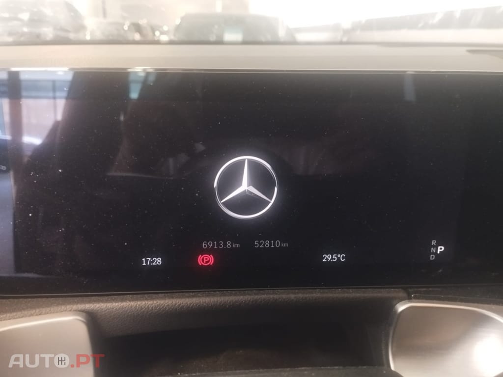 Mercedes-Benz EQB 250+
