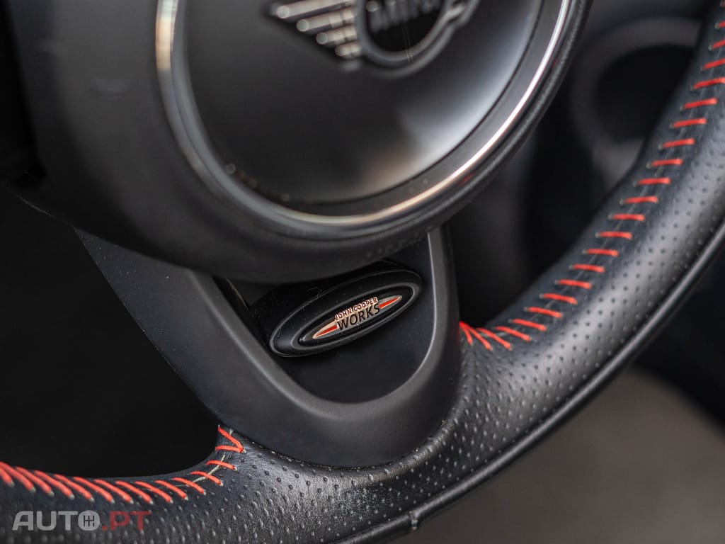 MINI Cabrio Cooper Premium Extra JCW Auto
