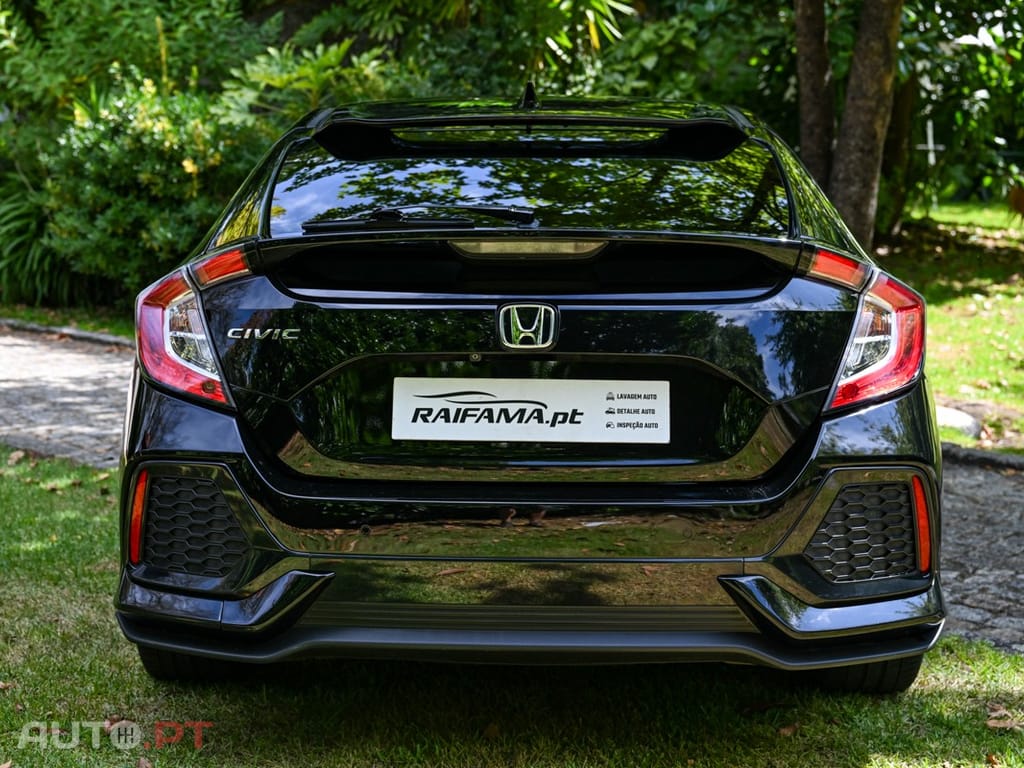 Honda Civic 1.0 i-VTEC Executive