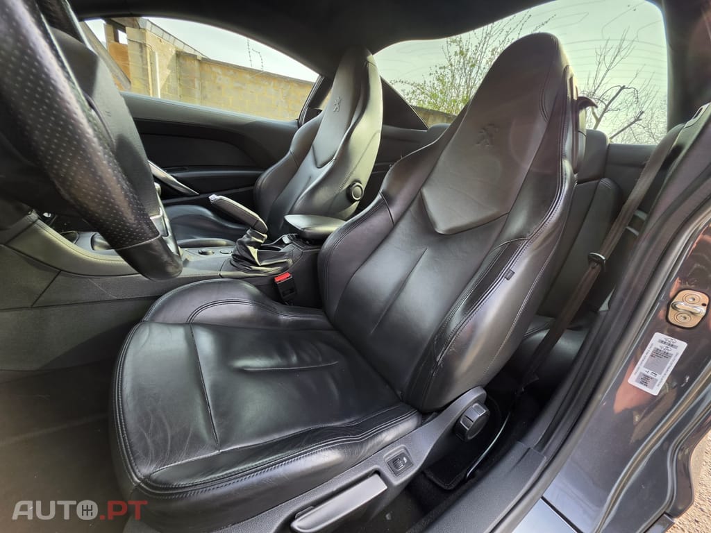 Peugeot RCZ 2.0 HDi Onyx