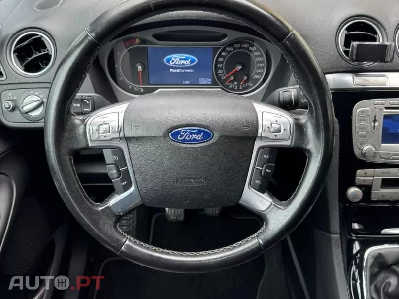 Ford S-Max 2.0 TDCi Titanium 7L