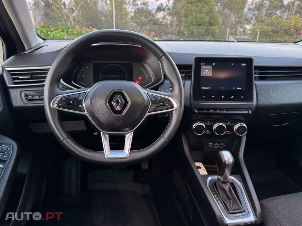 Renault Clio 1.6 E-Tech Hybrid