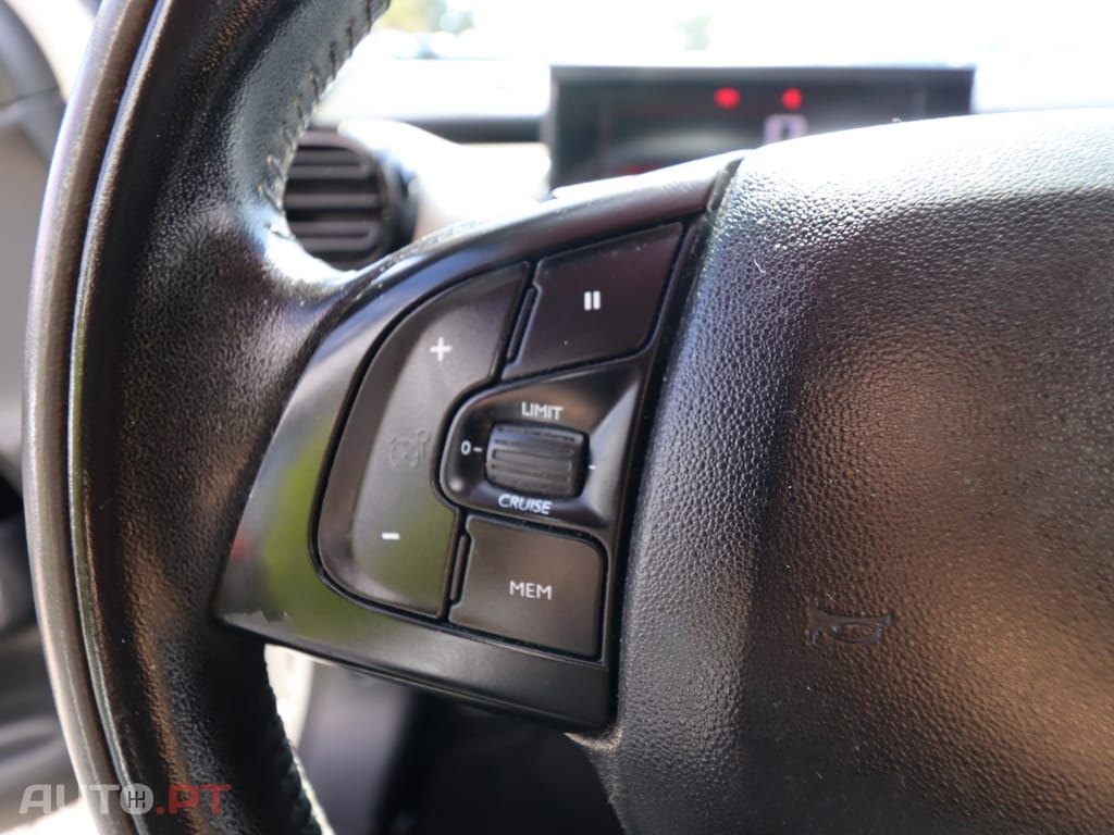 Citroen C4 Cactus BlueHDi 100 82g Stop&Start Feel