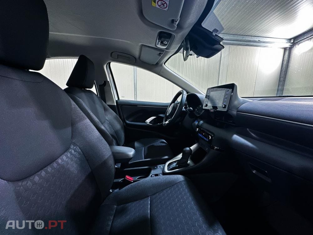 Toyota Yaris Hybrid Dynamic Edition