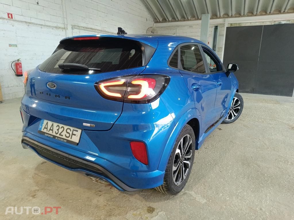 Ford Puma 1.0 EcoBoost MHEV ST-Line