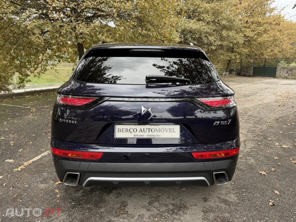 DS DS7 Crossback E-Tense Performance Line EAT8