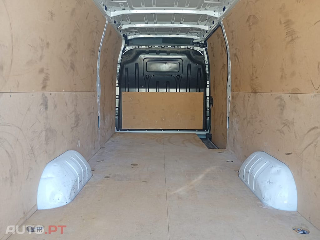 Renault Master 2.3 dCi L4 3.5T CD RD