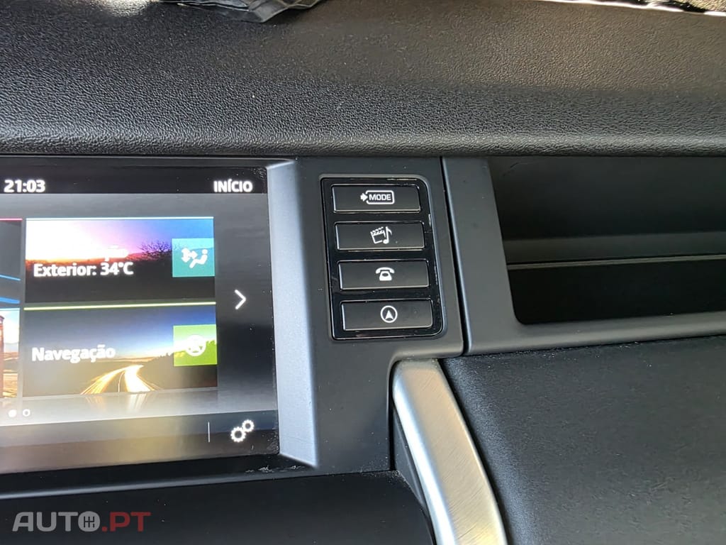 Land Rover Discovery Sport 2.0 TD4 HSE Luxury
