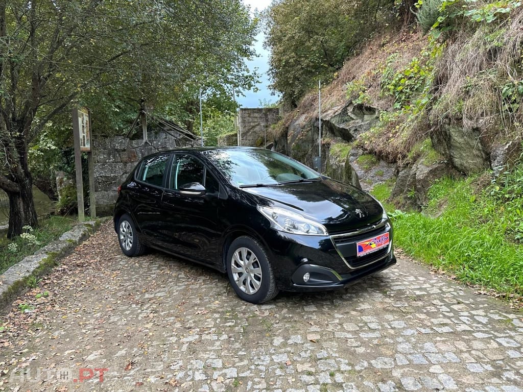 Peugeot 208 1.2 PureTech Style