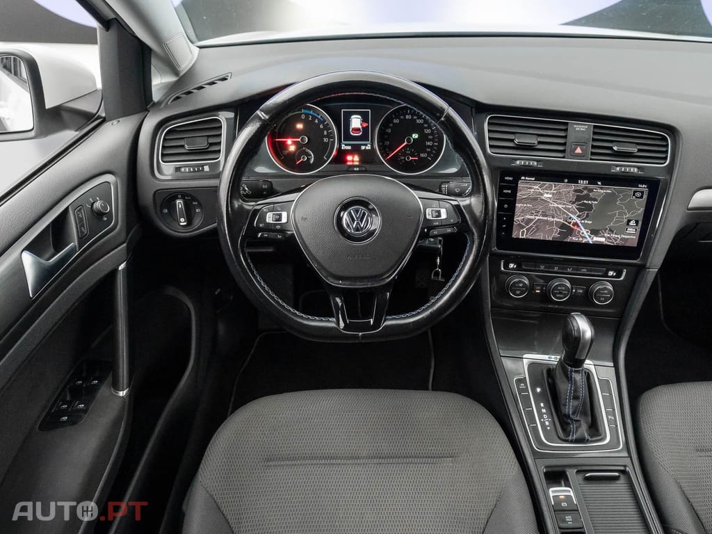 Volkswagen e-Golf AC/DC