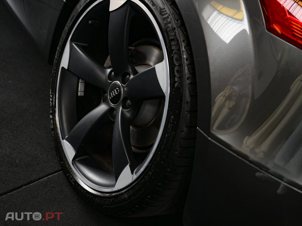 Audi TT 1.8 TFSi S-line S tronic