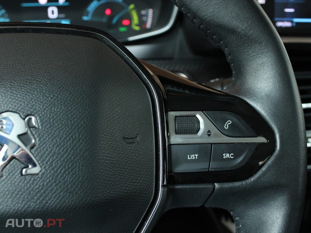 Peugeot E-208 50 kWh Allure