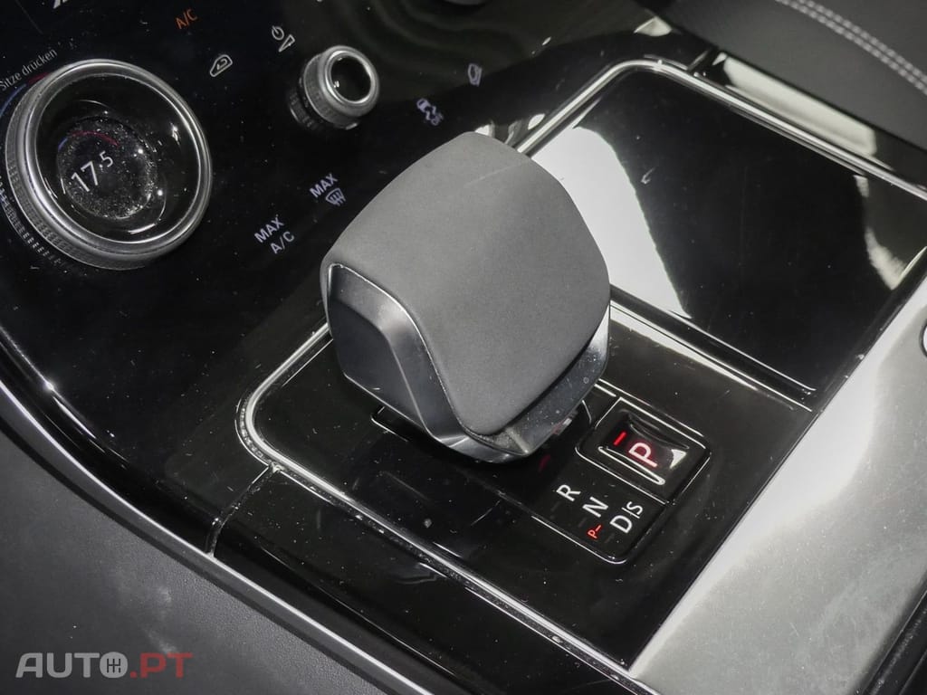 Land Rover Velar P400e Hybrid S I.V.A DEDUTÍVEL 