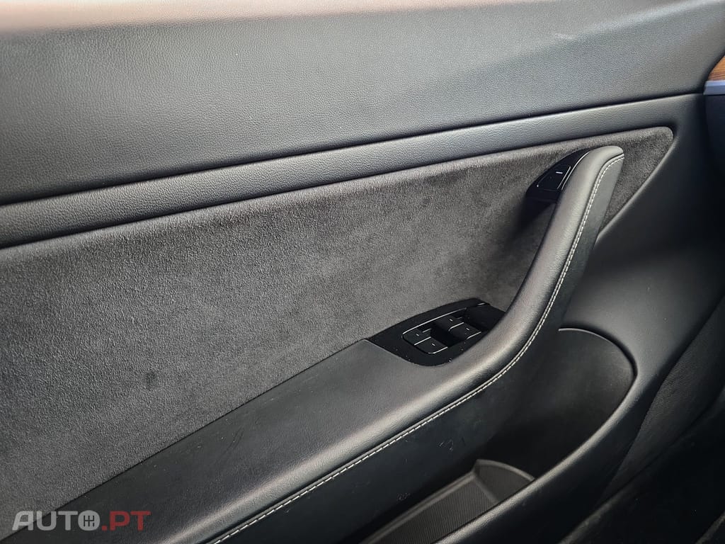 Tesla Model 3 Performance Dual Motor AWD