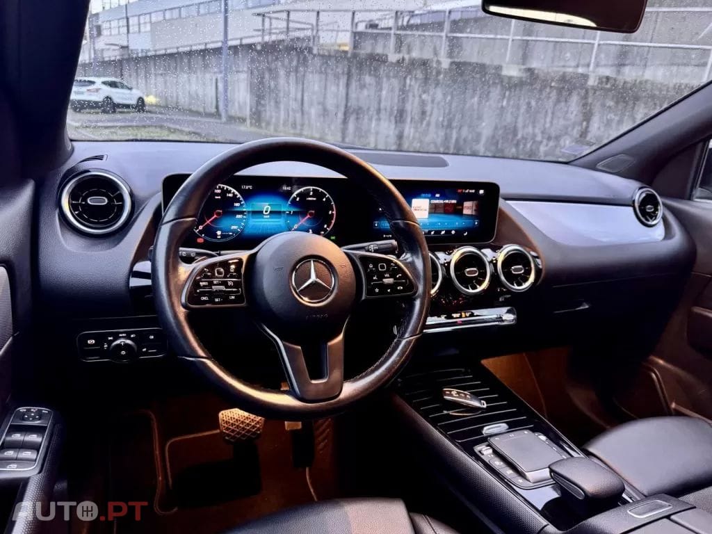 Mercedes-Benz GLA 200 d Style