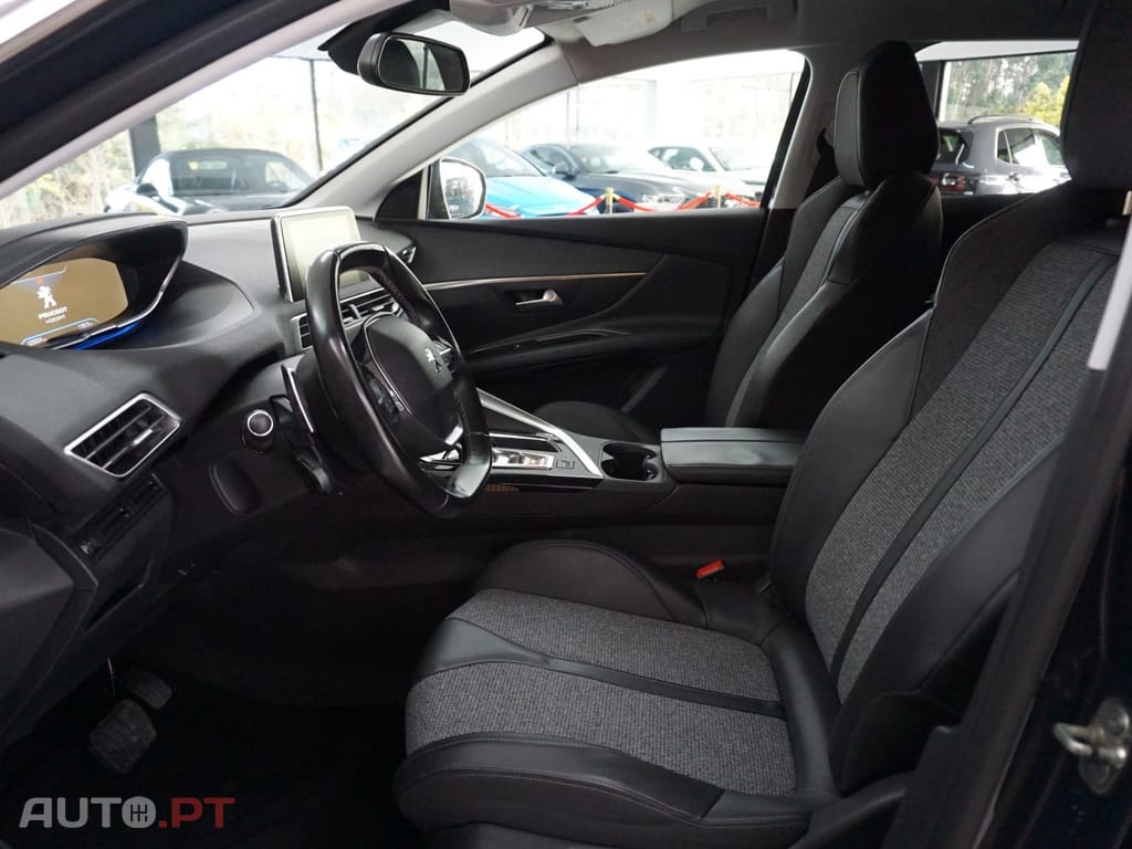 Peugeot 3008 1.6 BlueHDi Allure EAT6 J18