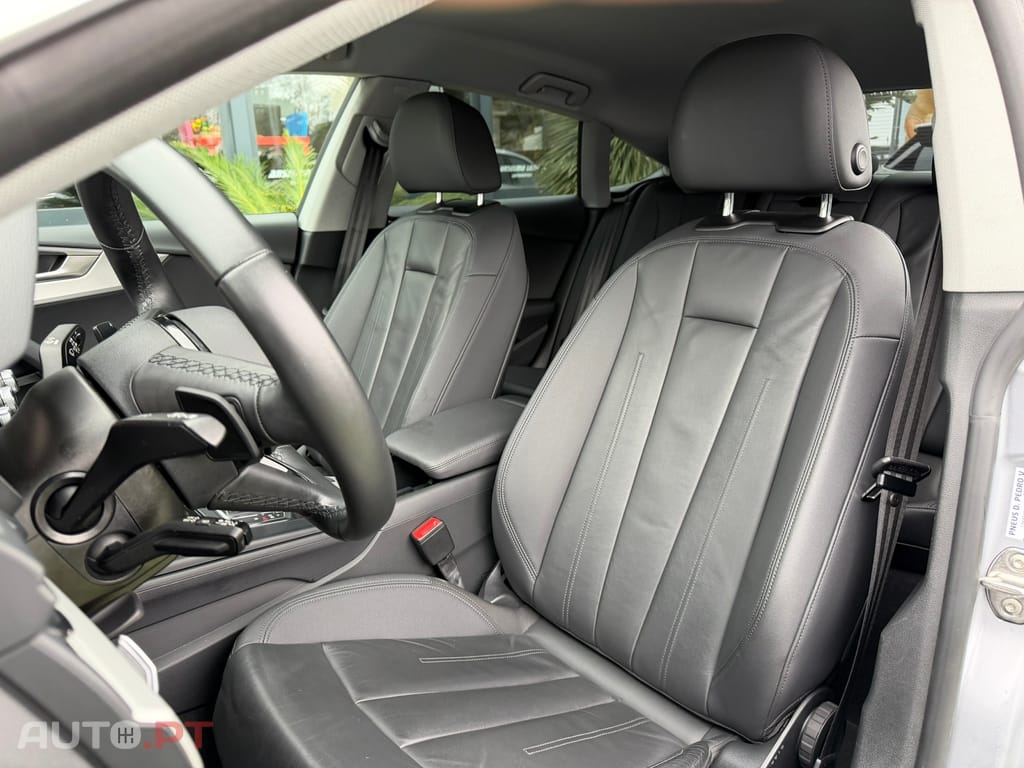 Audi A5 35 TDI Advanced S tronic