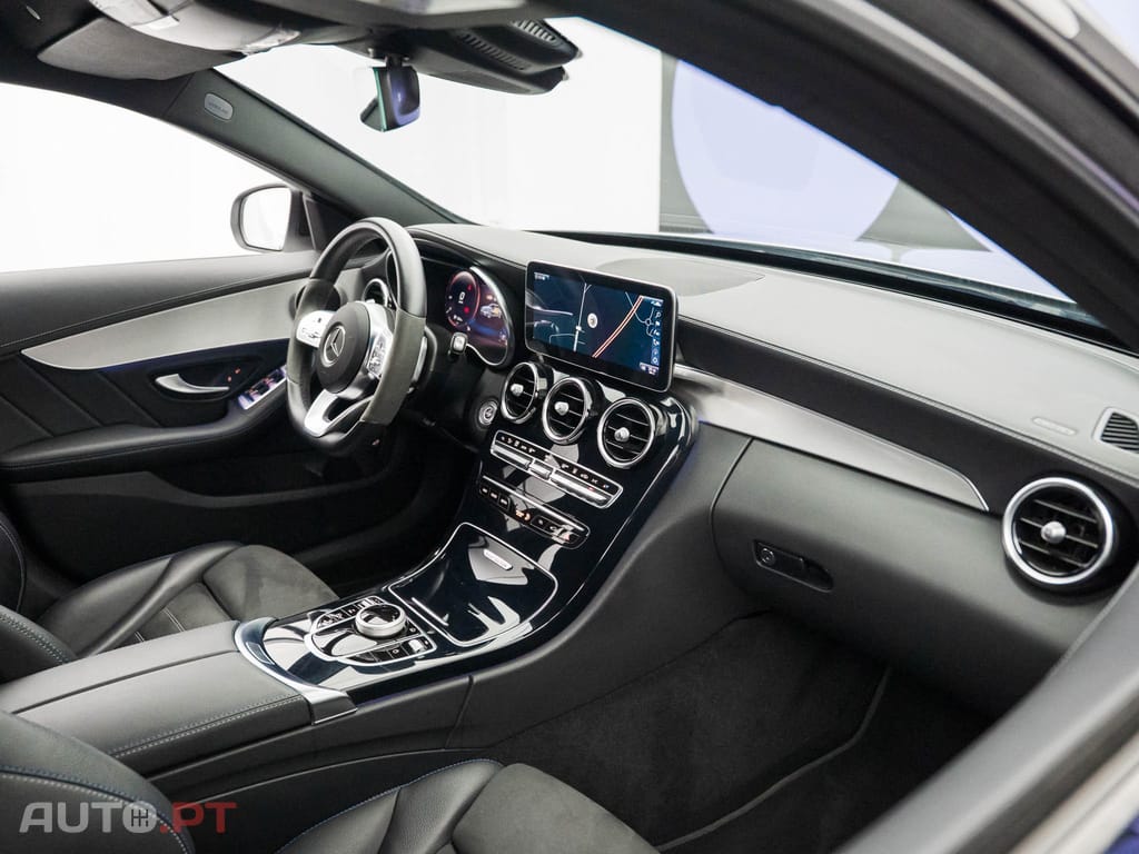 Mercedes-Benz C 300 de AMG Line