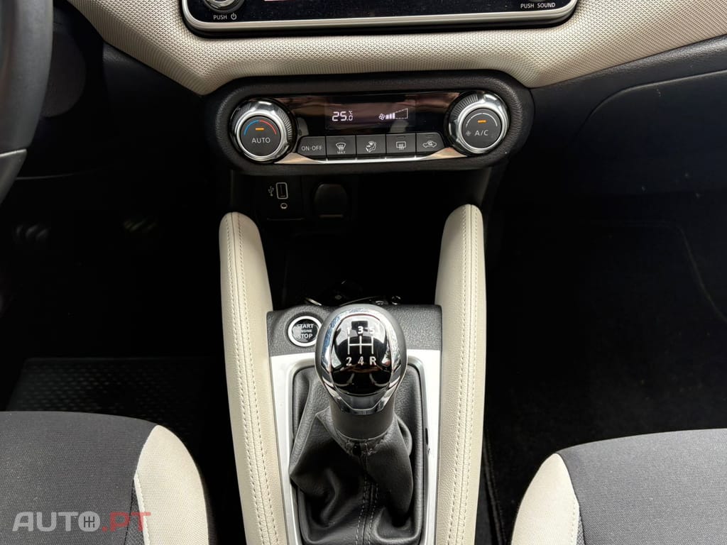 Nissan Micra 1.0 N-Connecta