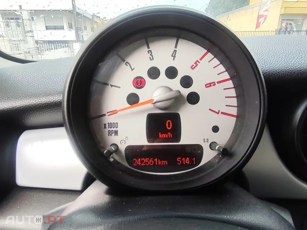 MINI Cooper One D