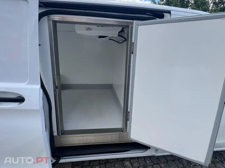 Mercedes-Benz Vito VITO 116 CDI TÉRMICA FRIGORIFICA