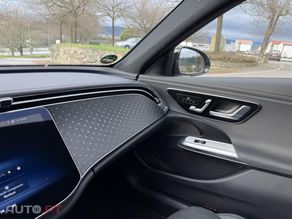 Mercedes-Benz E 300 e AMG Line