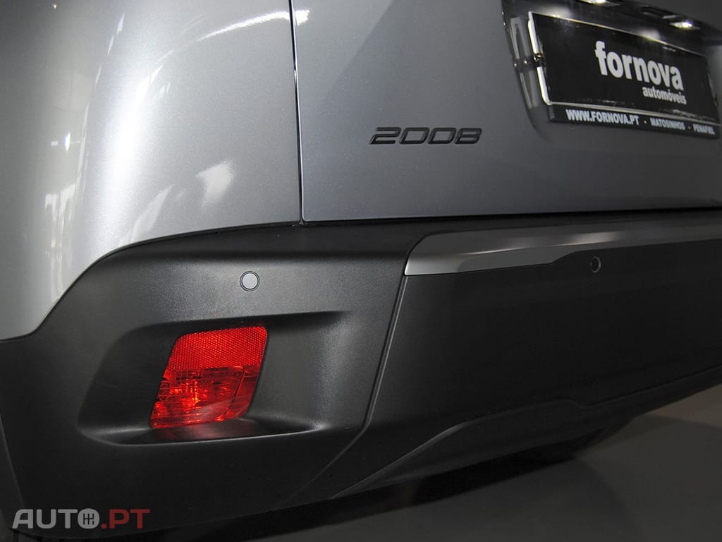 Peugeot 2008 1.2 PureTech Allure