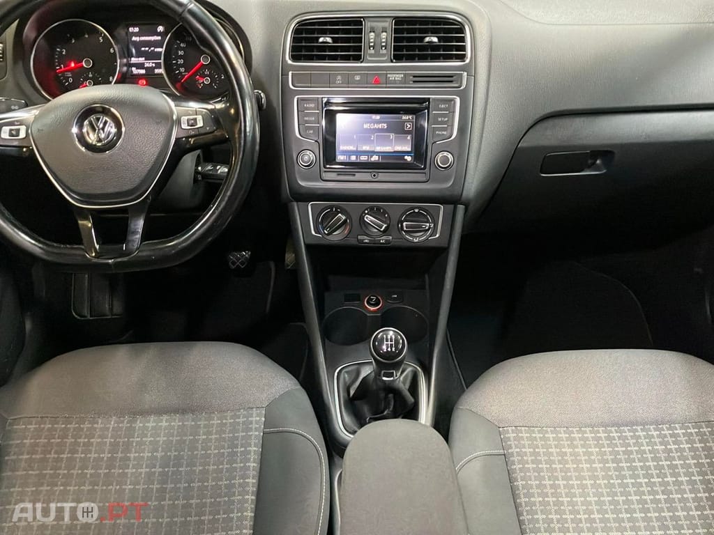 Volkswagen Polo 1.0 Confortline