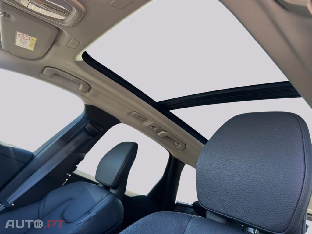 Volvo XC60 T8 Plus  I.V.A DEDUTIVEL