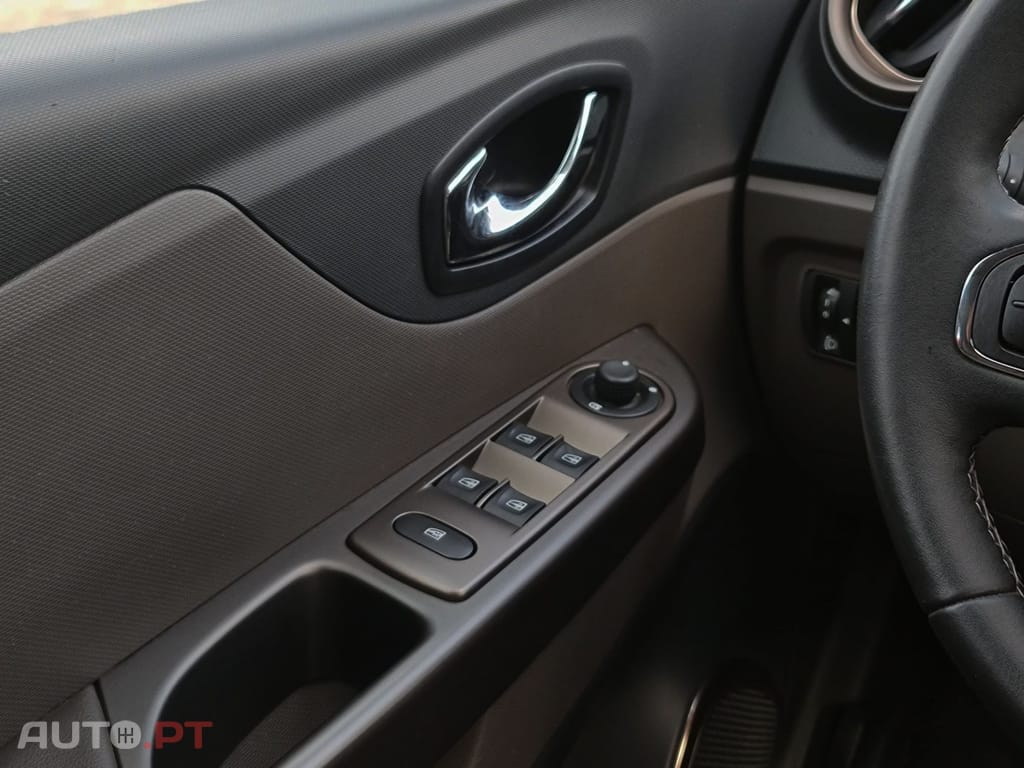 Renault Captur TCe 120 ENERGY E6 SL HYPNOTIC EDC