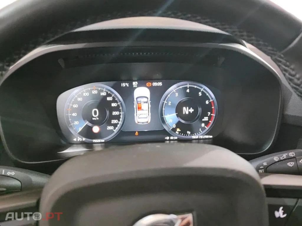 Volvo XC40 1.5 T2 Momentum Core