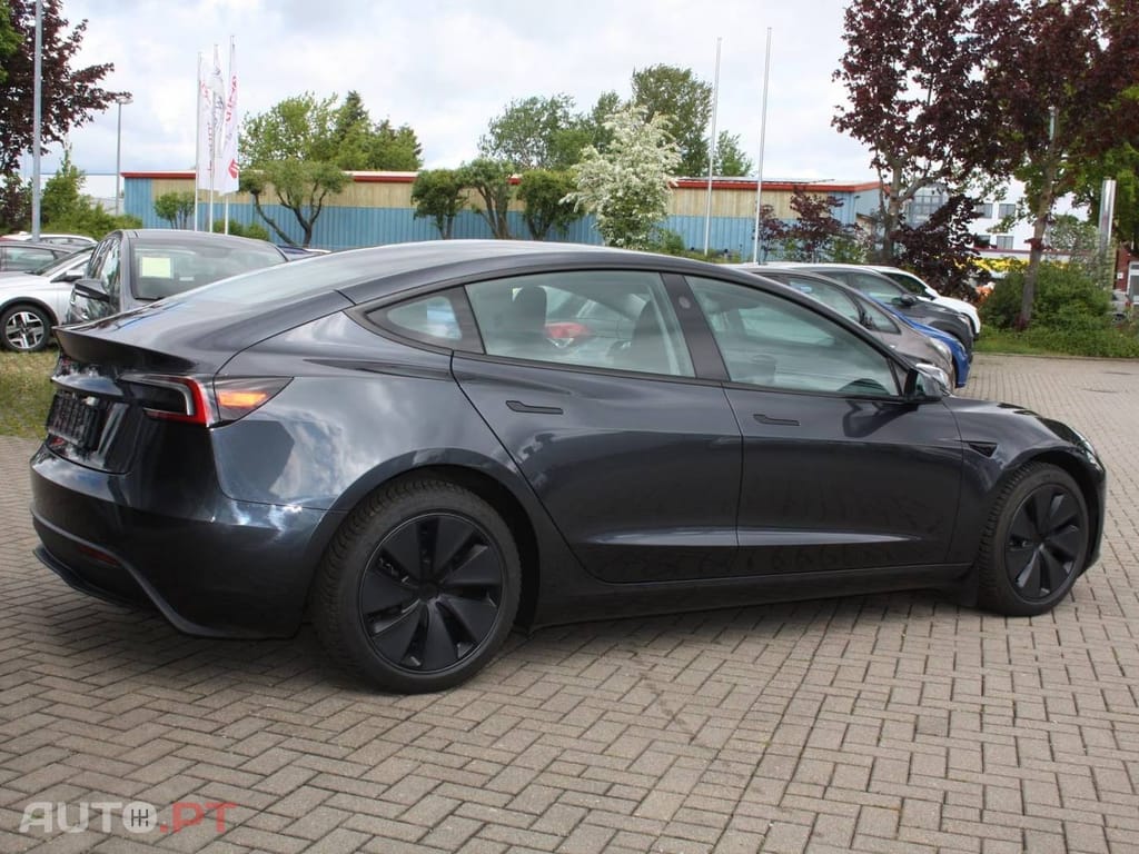 Tesla Model 3 Highland SR RWD