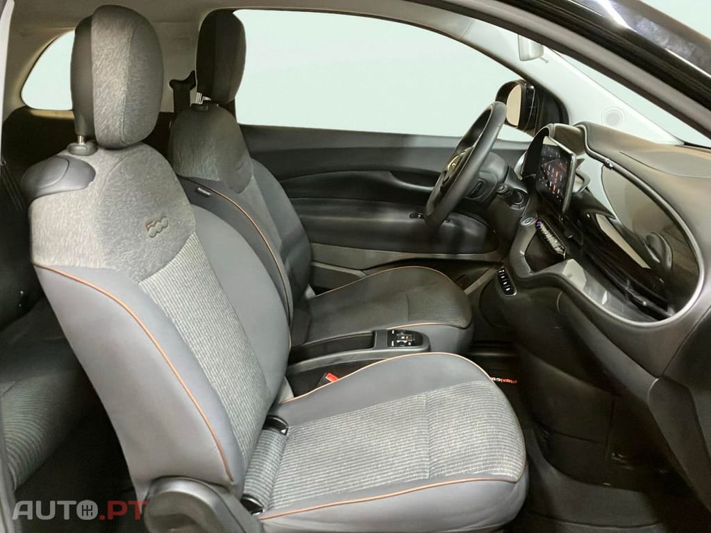 Fiat 500e Icon Plus 42 KWh