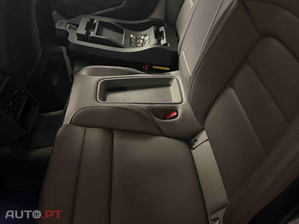Porsche Taycan 4S