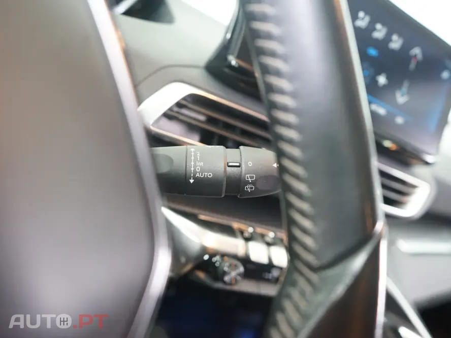 Peugeot 3008 1.5 BlueHDi Allure