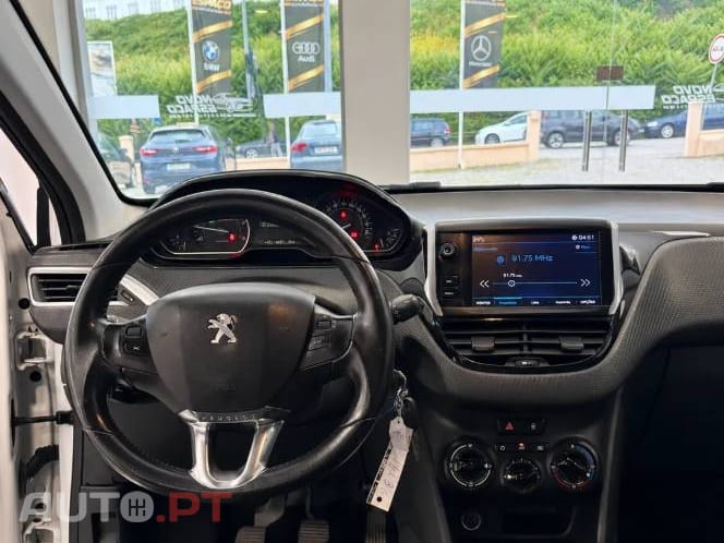 Peugeot 208 1.6 blueHDI Style