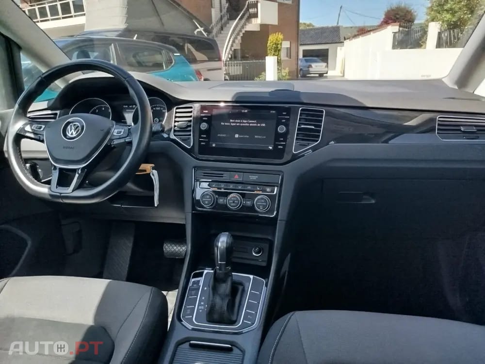 Volkswagen Golf 1.0 TSI OPF DSG Comfortline