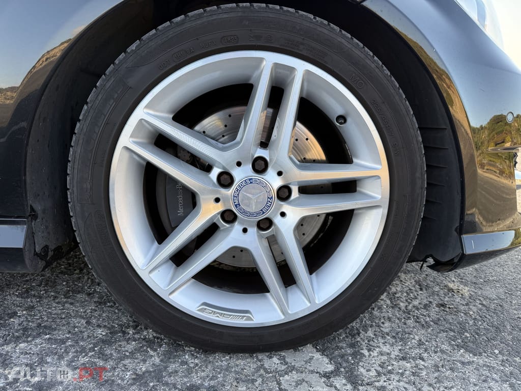 Mercedes-Benz C 250 C 250 CDI 4MATIC AMG-Line