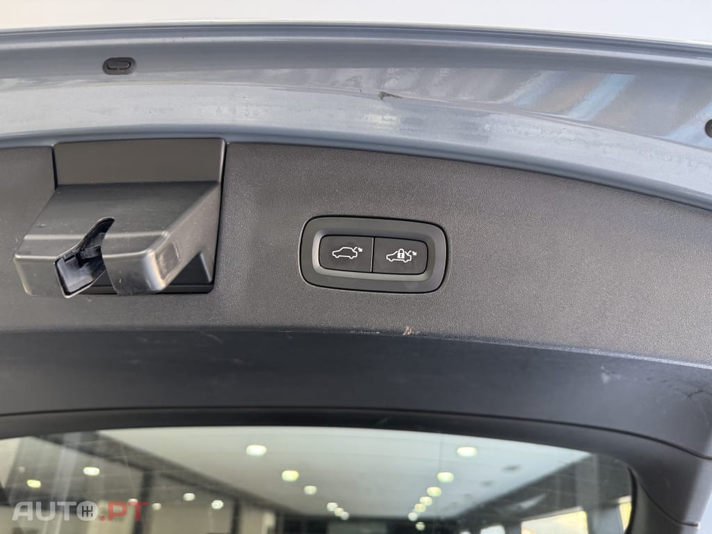 Polestar 2 Dual Motor Long Range 78 kWh AWD Performance